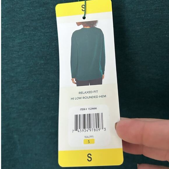 Orvis Women's Cozy Pullover Sweatshirt Small Green Crew Neck Round Hem NEW - Picture 4 of 8